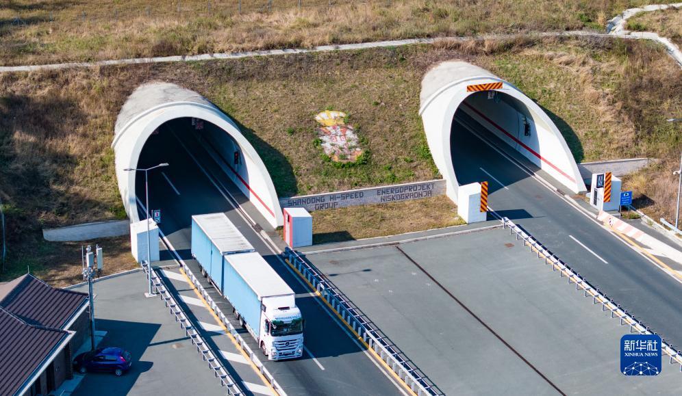 跳高高